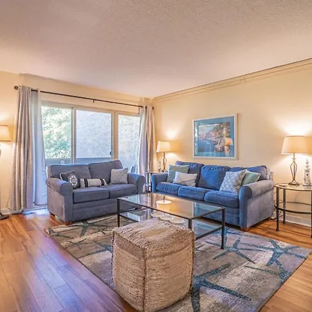 1686 Bluff Villas Renovated Sleeps 8 Walk To Salty Dog Sea Pines